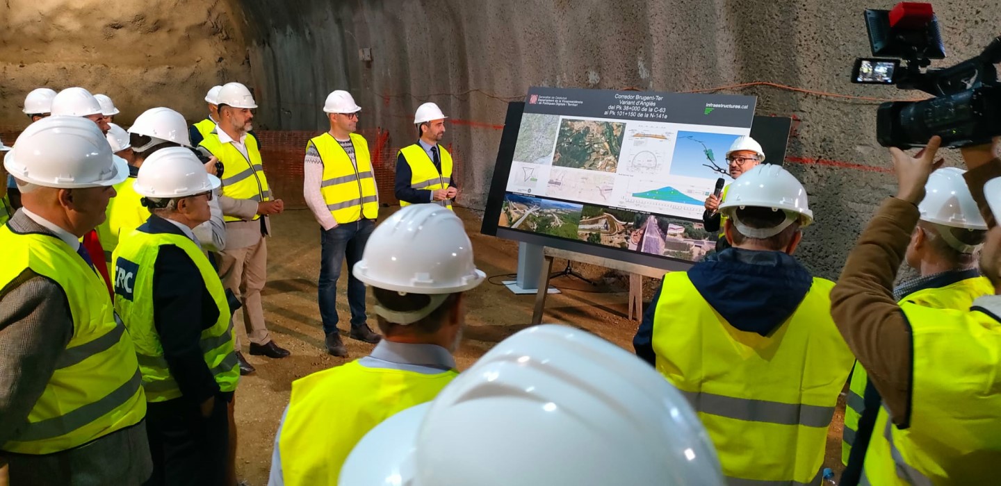 finaliza-excavacion-tunel-variante-angles-header.jpg finaliza-excavacion-tunel-variante-angles