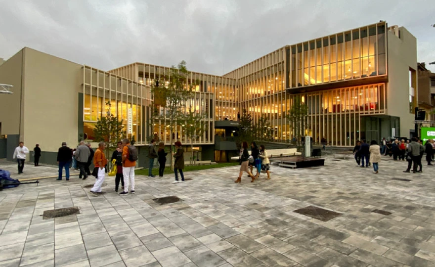 Proyecto Ejecutivo - Biblioteca Pilarín Bayés